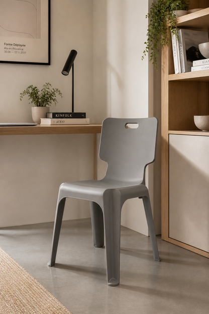THE PILLAR CHAIR